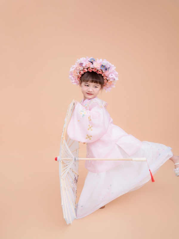 大四班:沈梓妍(编辑后).jpg 大四班:沈梓妍(编辑后).jpg