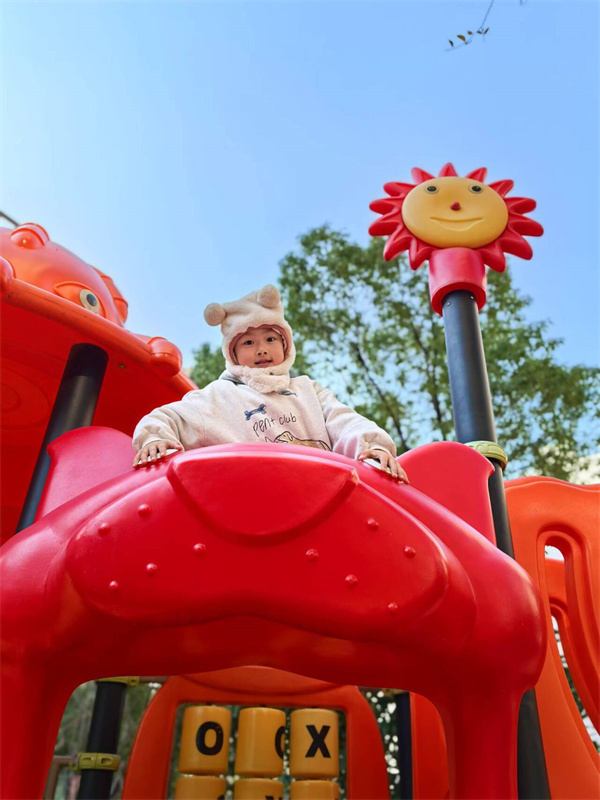 大六班 冯子耕.jpg 大六班 冯子耕.jpg