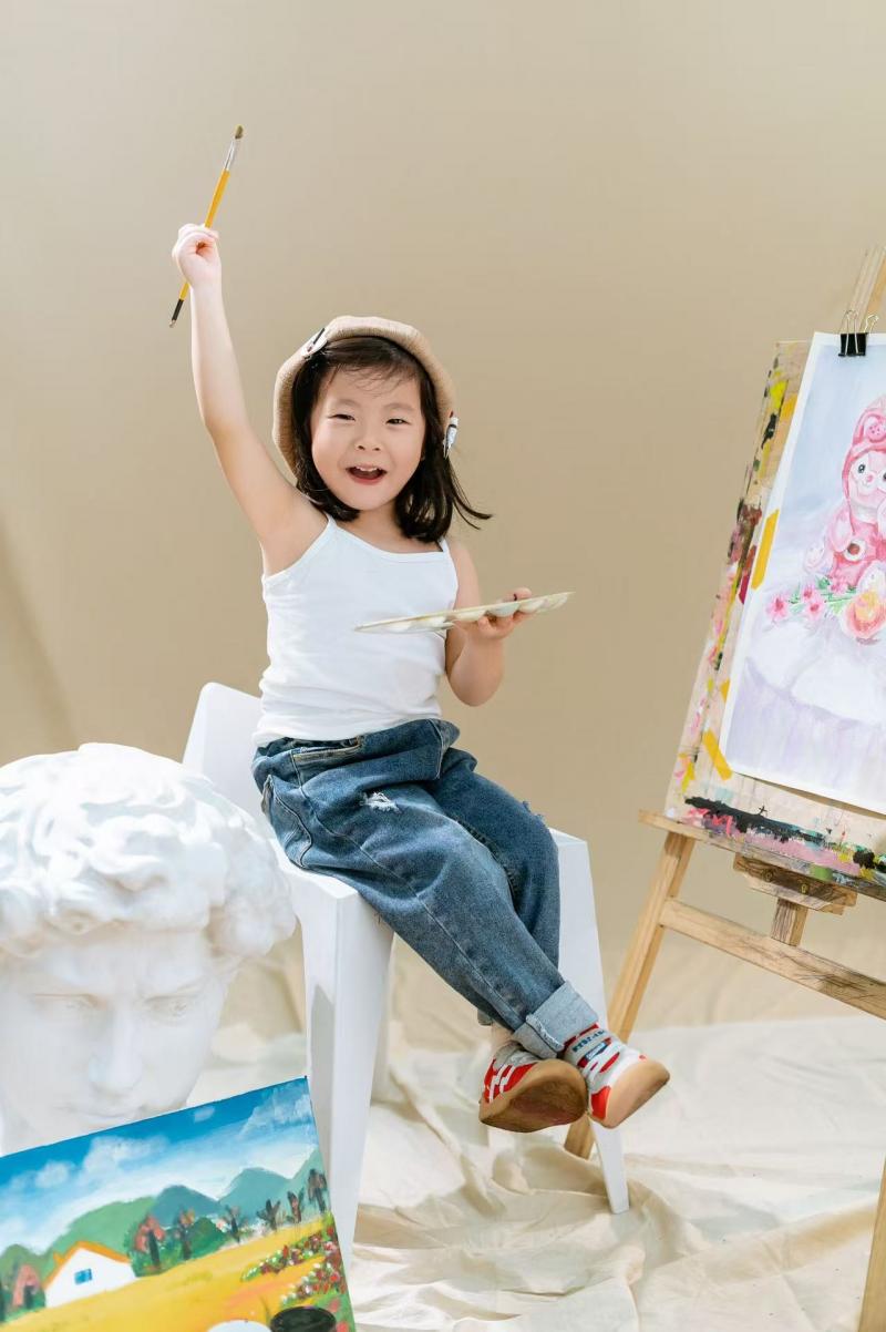 朱辰瑶.jpg 朱辰瑶.jpg