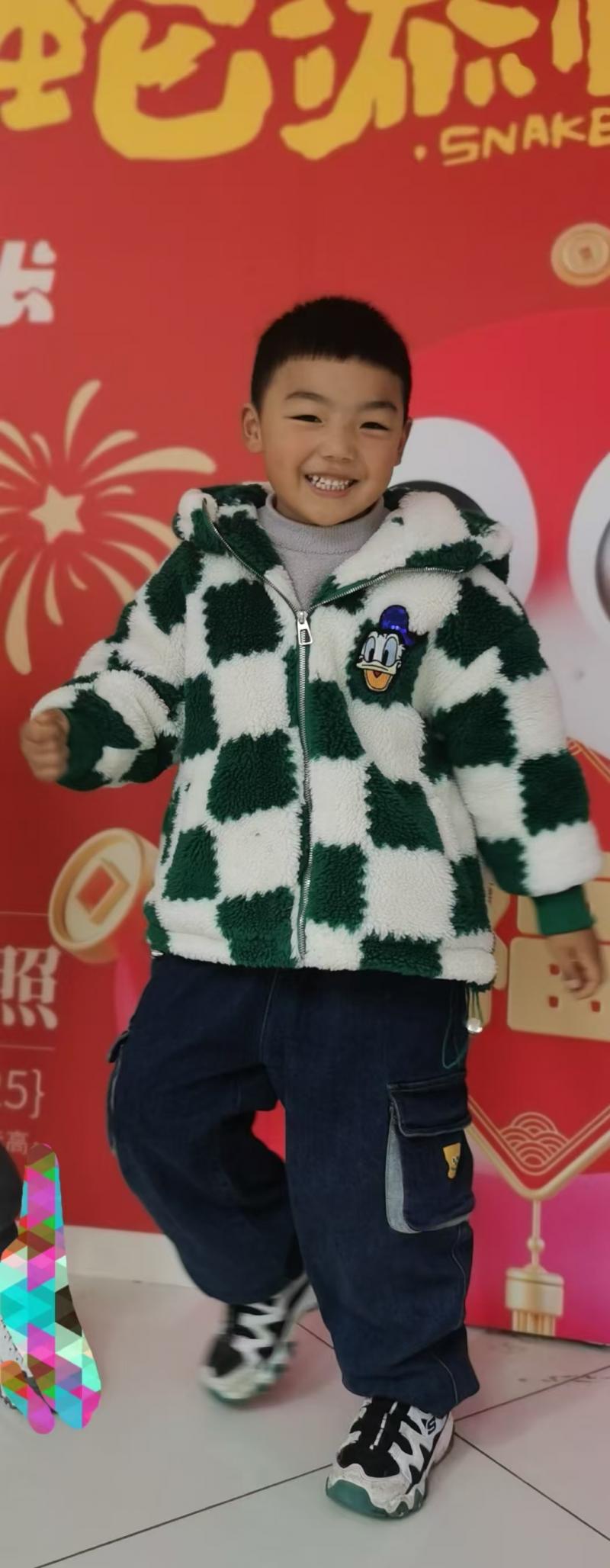 大四班 张祥源.jpg 大四班 张祥源.jpg