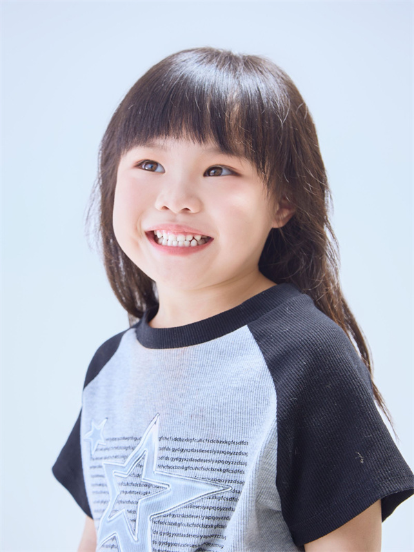 中三班 李心一.jpg 中三班 李心一.jpg