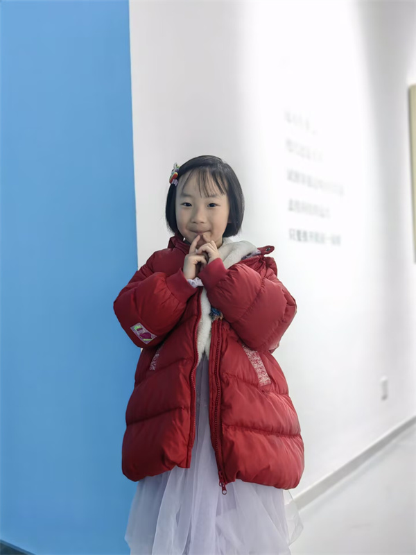 中二班 徐静姝.jpg 中二班 徐静姝.jpg