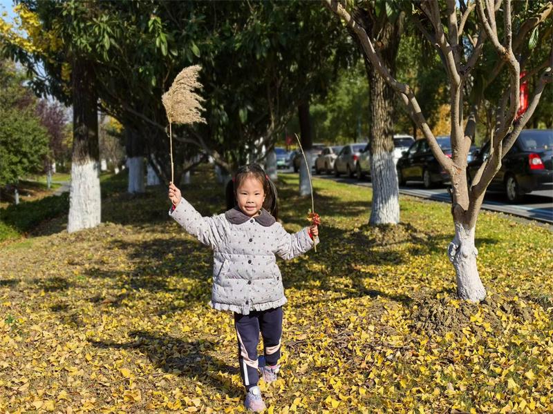 大五班:宣妍.jpg 大五班:宣妍.jpg