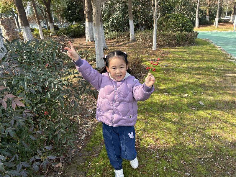 中六班刘思齐.jpg 中六班刘思齐.jpg