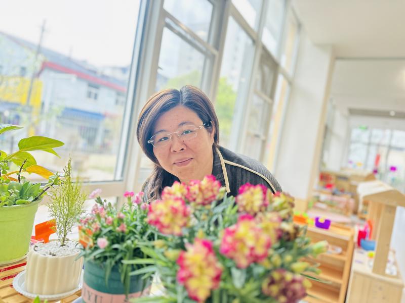 诸玥熙妈妈.JPG 诸玥熙妈妈.JPG