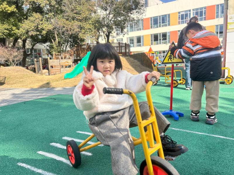 5e861ada18d75377702d8741484681eb.jpg 5e861ada18d75377702d8741484681eb.jpg