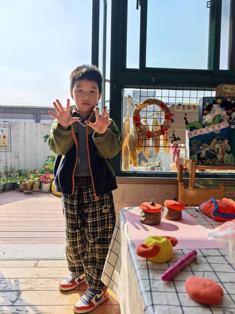 大五班:孙若霖.JPG 大五班:孙若霖.JPG