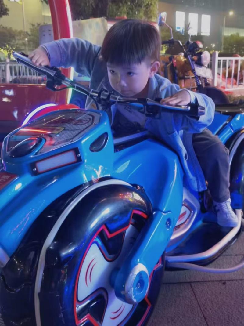 中一班 黄宏超.jpg 中一班 黄宏超.jpg