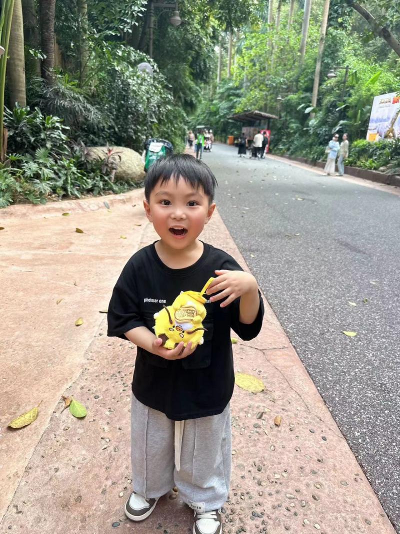 小三班张星冉.jpg 小三班张星冉.jpg