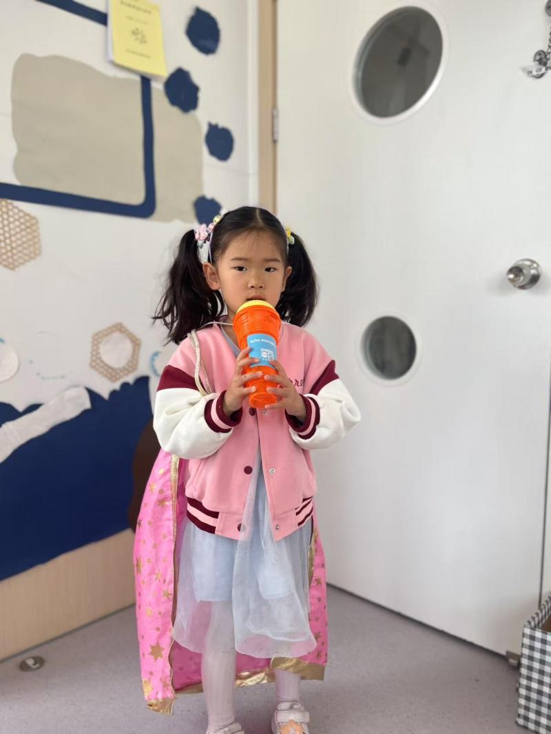 大三班:周灵暄.jpg 大三班:周灵暄.jpg