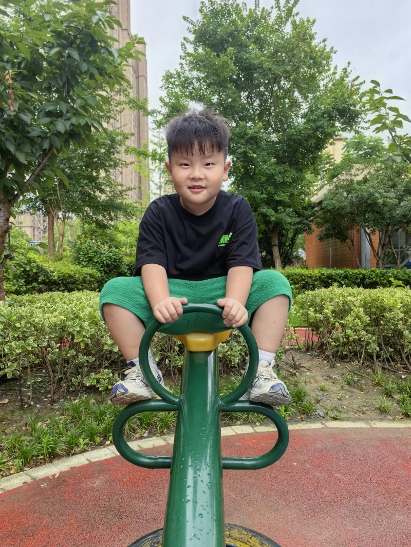 大四班马子晨.jpg 大四班马子晨.jpg