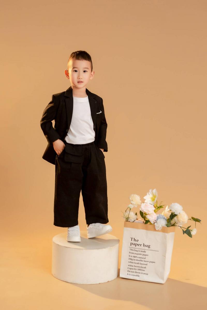 小四.jpg 小四.jpg