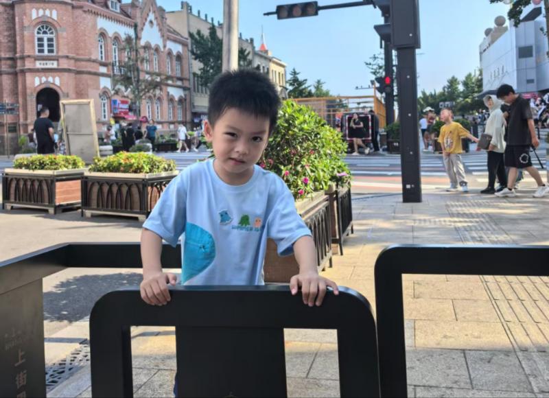 中四班 张一航.jpg 中四班 张一航.jpg