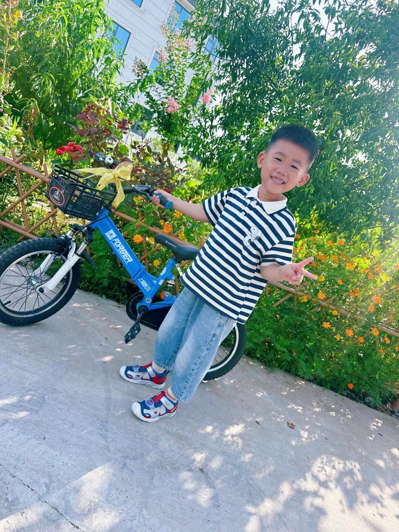 小一班梅昱宸.jpg 小一班梅昱宸.jpg