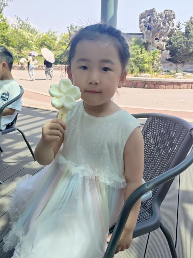 中三班 张乔幽.jpg 中三班 张乔幽.jpg