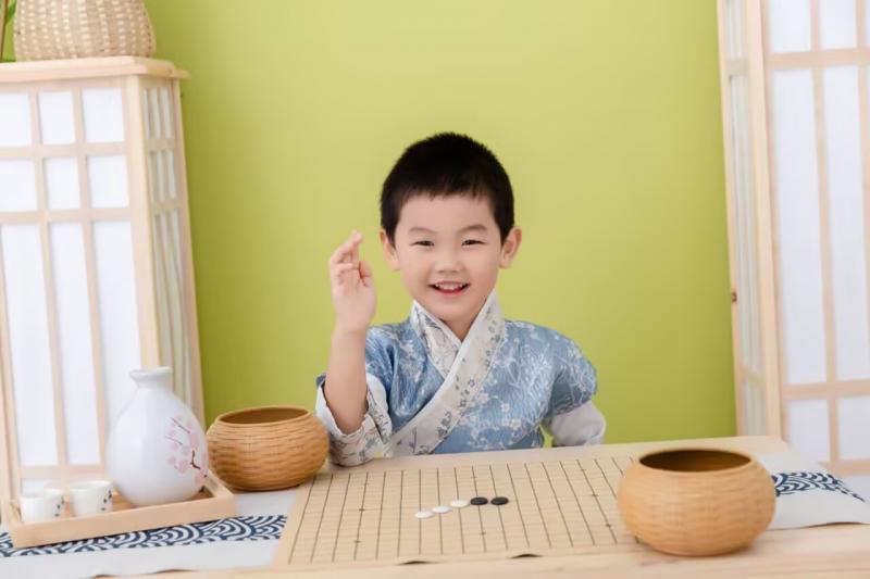 中二班 杨旭.jpg 中二班 杨旭.jpg