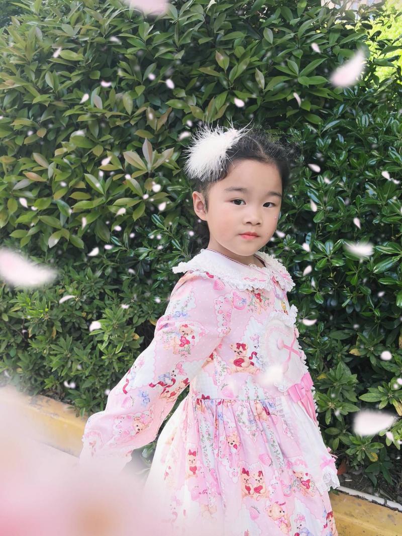 中六班张梦璐.jpg 中六班张梦璐.jpg