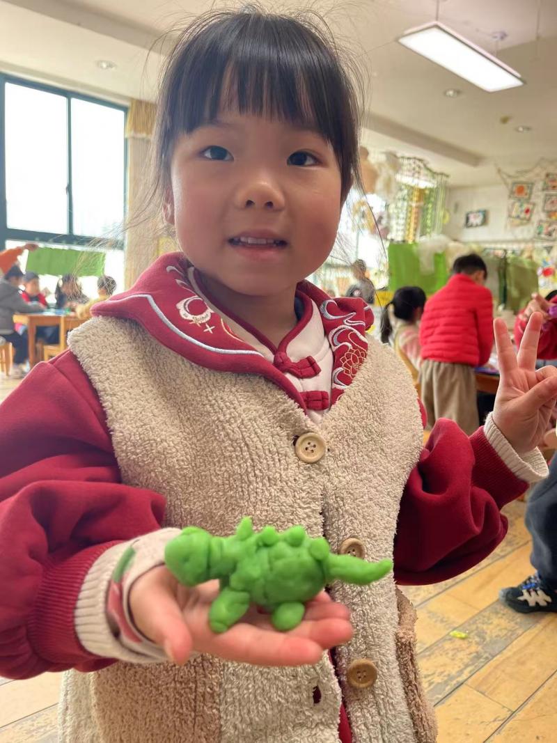 秦紫茵.jpg 秦紫茵.jpg