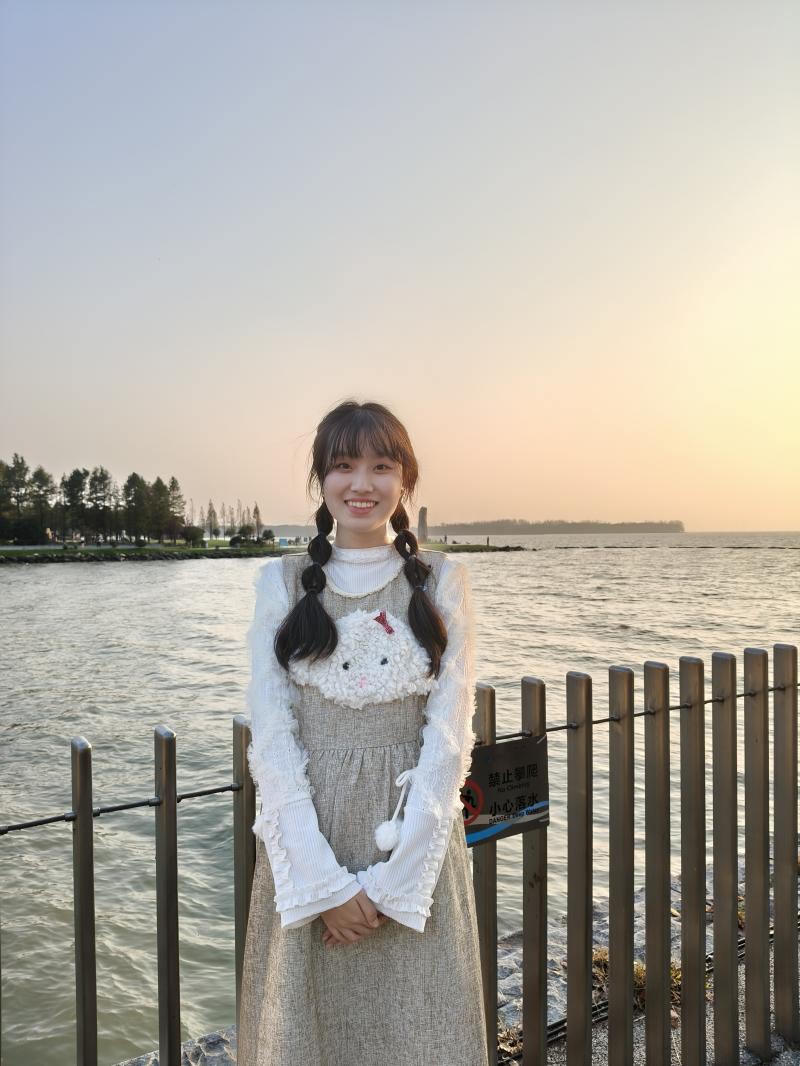 胡羽凡.jpg 胡羽凡.jpg