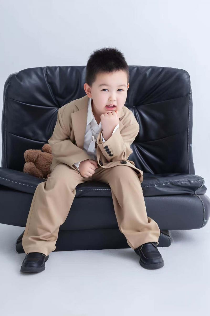 中二班冯沐辰.jpg 中二班冯沐辰.jpg