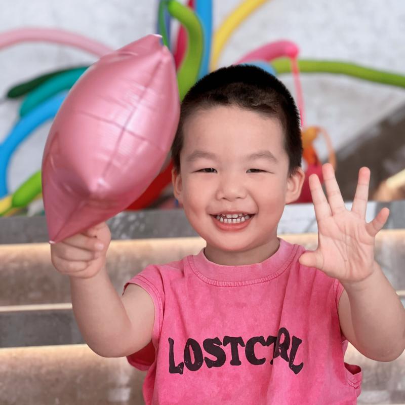 徐昊添.jpg 徐昊添.jpg