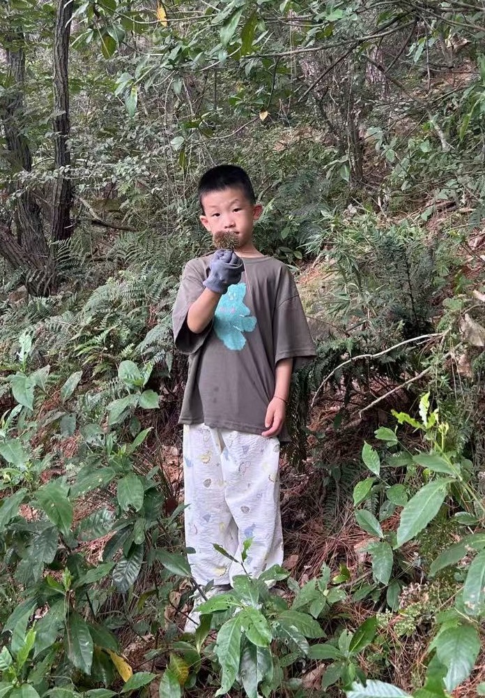 大二班黄俊皓.jpg 大二班黄俊皓.jpg