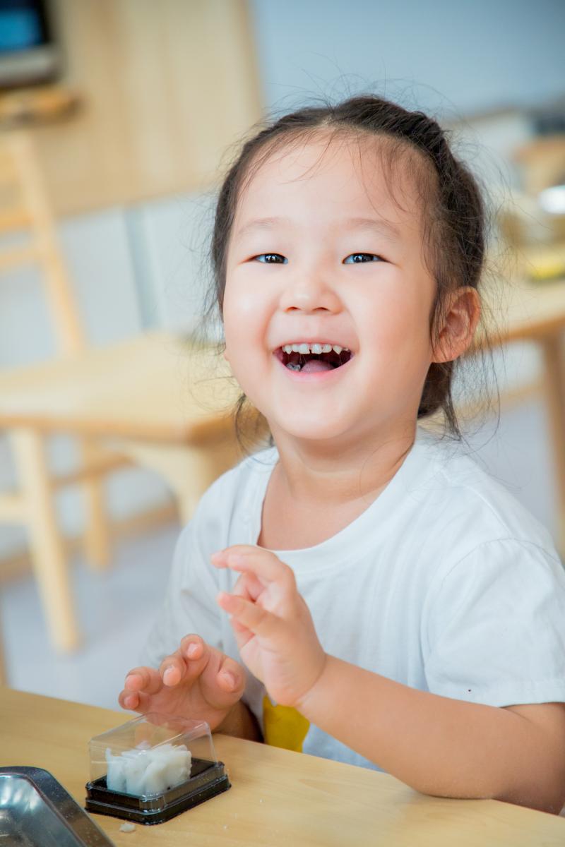 中三班梁妍潇.jpg 中三班梁妍潇.jpg