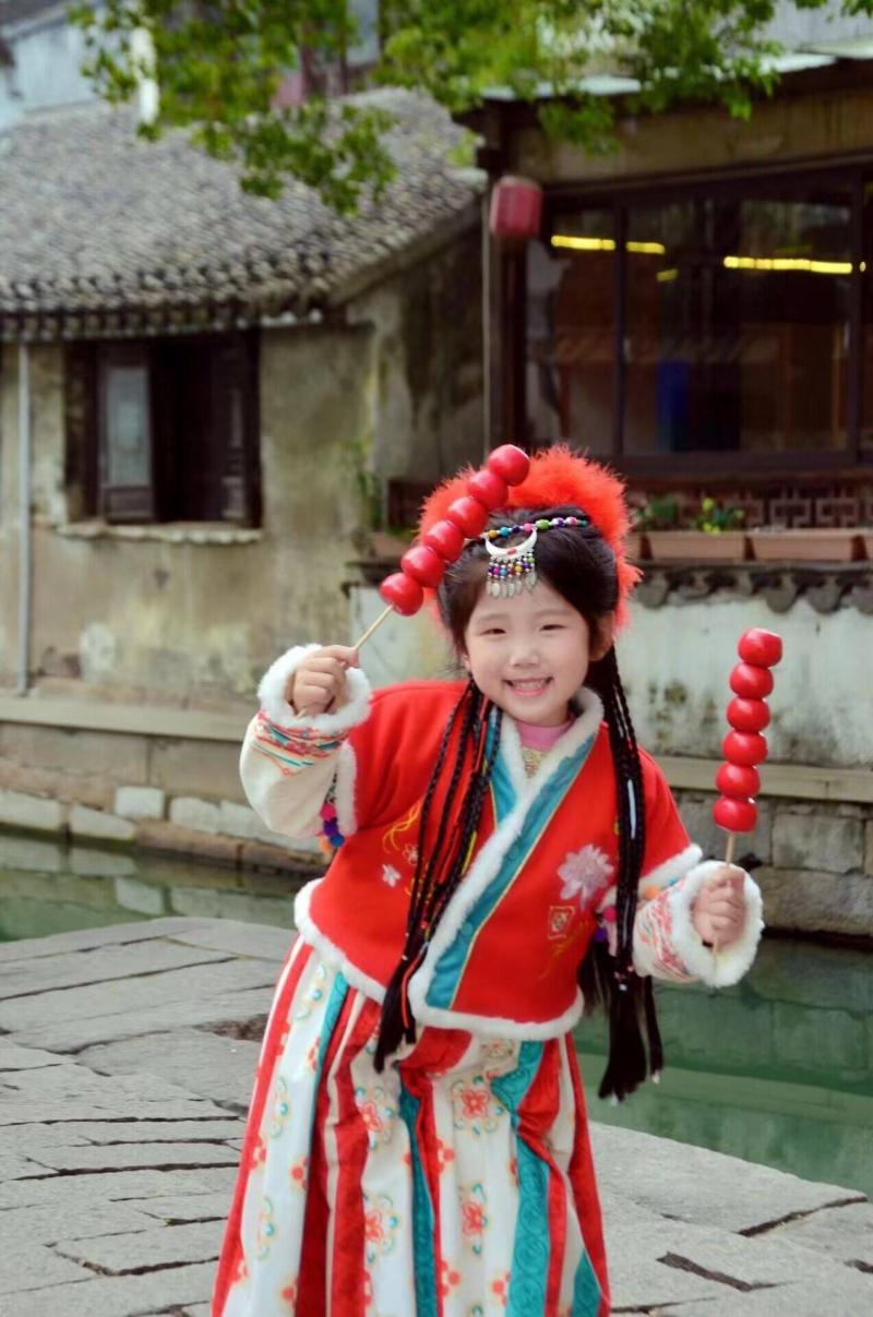 大四班 荣奕凝.jpg