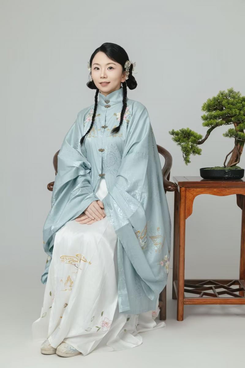 沈秋虹（大二班 徐知薇家长）.jpg