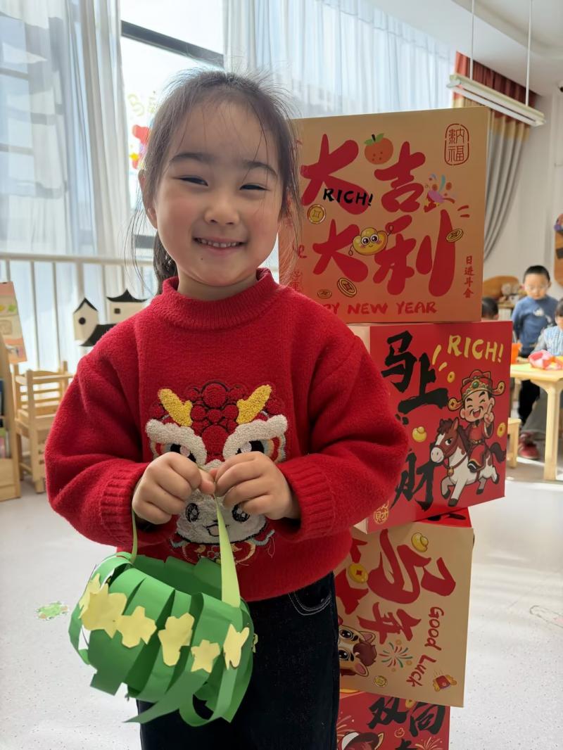 中四班 朱奕秋.jpg