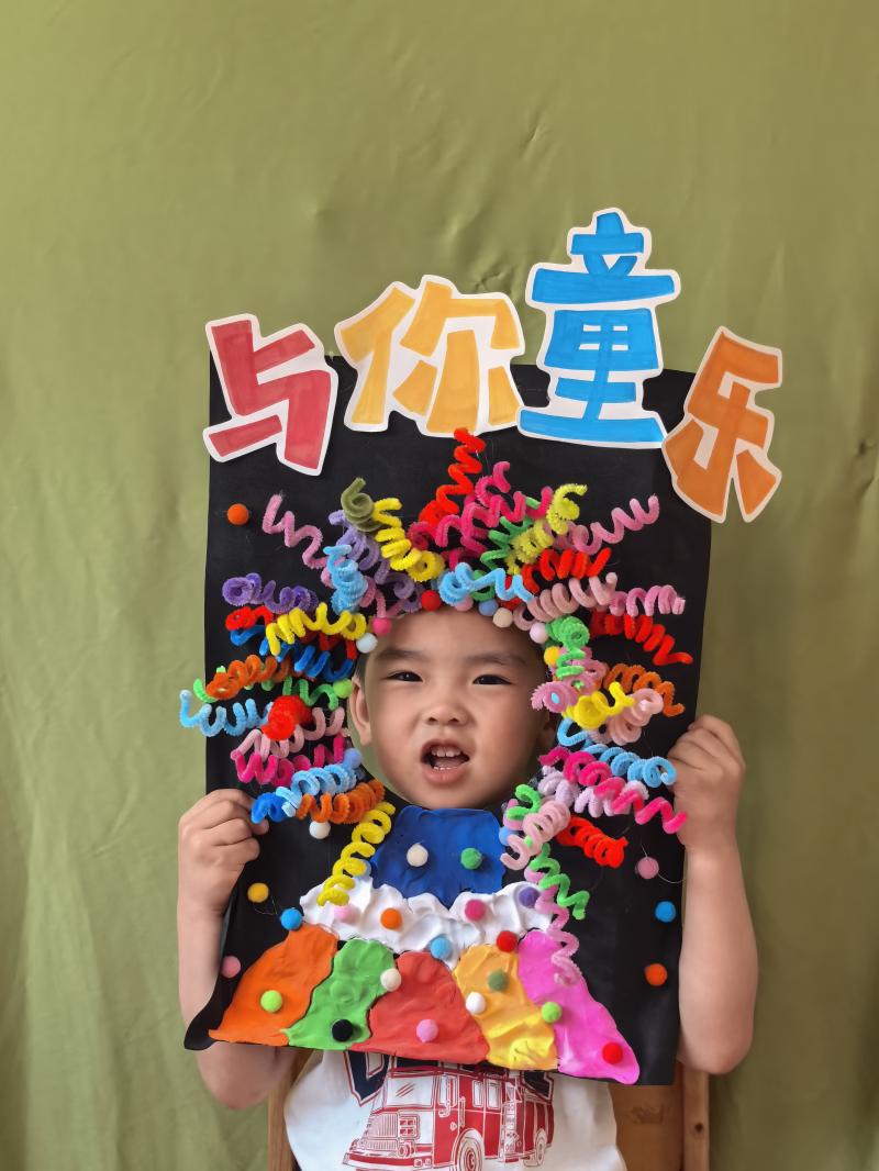何瑞淇.jpg